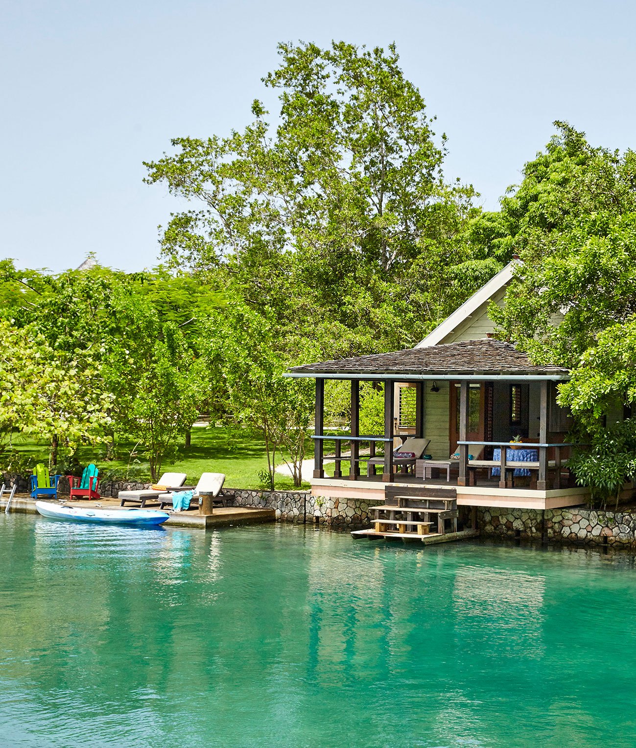 GoldenEye Lagoon Cottages